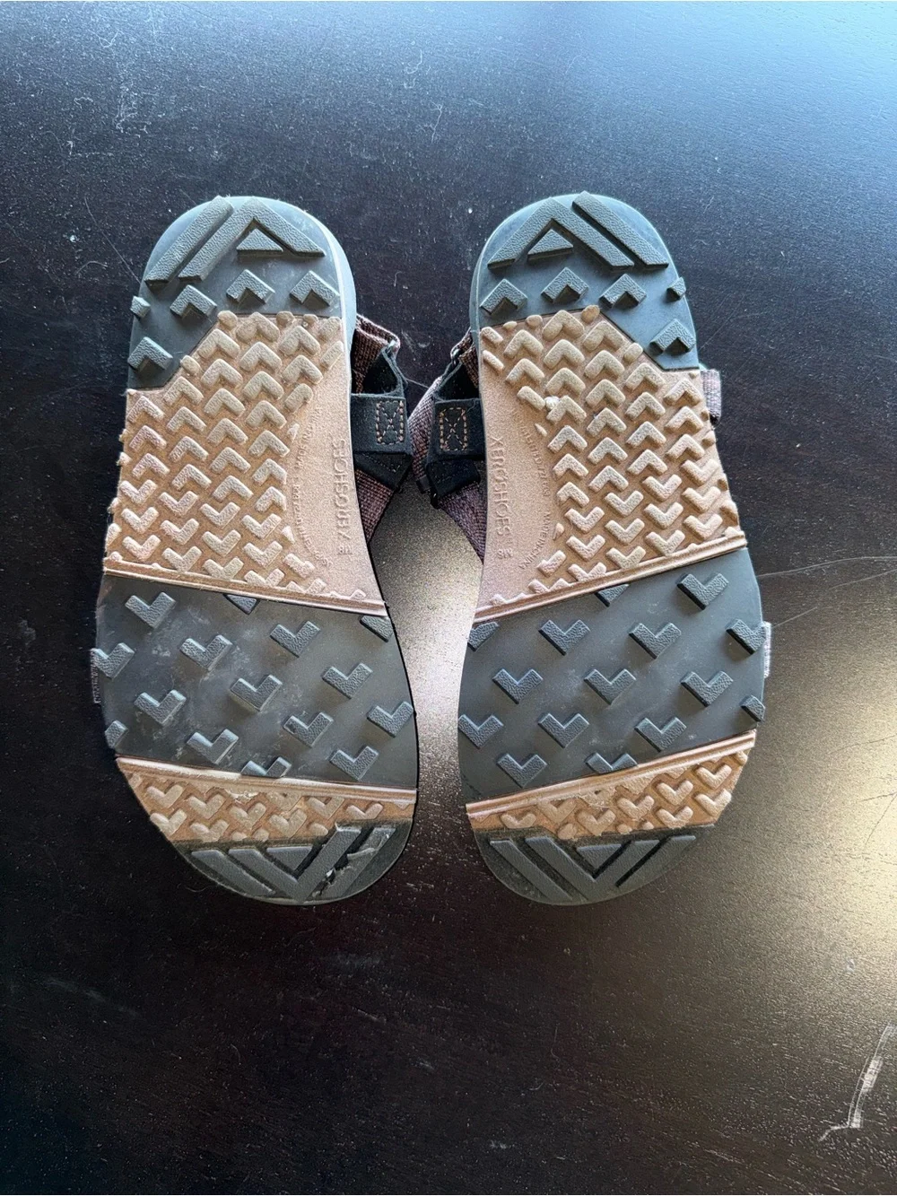 Men's Outdoor Strapped Sandals in Brown